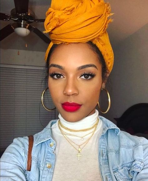 headwrap and turban ideas for women Wrap Outfit, Turban Mode, Head Wrap Styles, Hair Afro, Turban Style, Hair Wraps, Red Lipstick, Hair Journey, Bad Hair Day