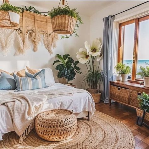 Beach Vibe Apartment, Beachy Boho Apartment, Beach Aesthetic Home Decor, Beach Aesthetic Apartment, Beach Apartment Aesthetic, Beachy Boho Living Room, Retro Bedroom Aesthetic, Boho Beach Room, Beachy Apartment Decor