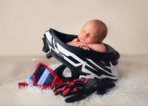 Newborn Photography Motorcycle, Newborn Photography Dirtbike, Dirtbike Newborn Pictures, Dirt Bike Newborn Pictures, Car Newborn Pictures, Motorcycle Newborn Pictures, Motorcycle Baby Announcement, Motorcycle Maternity Pictures, Newborn Boy Photoshoot