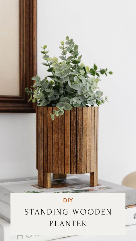 Diy Wooden Planters, Diy Wood Planters, Lone Fox, Wooden Plant Pots, Outdoor Vases, Instagram Decor, Diy Planter, Sunday Friends, Wooden Planter