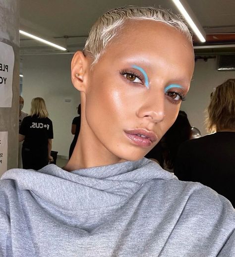 New York Fashion Week Spring 2022: The Biggest Hair and Makeup Looks | Vogue Makeup Trends 2022, 2022 Makeup Trends, Memphis Fashion, Runway Makeup Looks, Fresh Makeup Look, New York Makeup, Makeup 2022, 2022 Makeup, Makeup Editorial