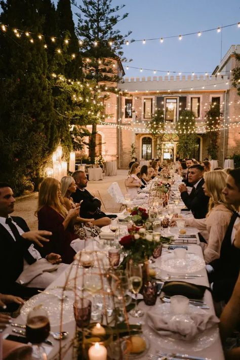 Wedding In Spain, Festoon Lights, Spain Wedding, Macrame Table, Spain Spanish, Wedding Spain, Spanish Wedding, Boda Wedding, Dinner Inspiration