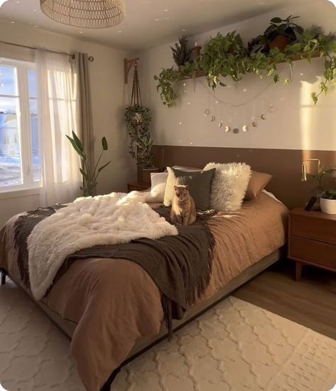 Earthy Bedroom, Dream Apartment Decor, Future Apartment Decor, Dorm Room Inspiration, Room Redesign, Redecorate Bedroom, Cozy Room Decor, Dream House Rooms, Apartment Decor Inspiration