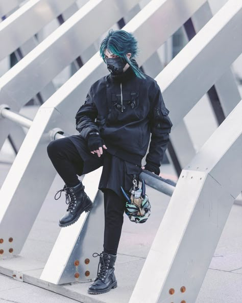 Jahan Tea, Techwear Girl Outfit, Cyberpunk Techwear, Tech Wear Fashion, Techwear Outfits, Techwear Fashion, Urban Ninja, Male Cosplay, Human Poses Reference