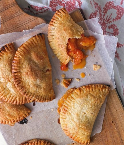 Crisp Apricot Turnovers Apricot Turnovers, Apricot Pie, Turnover Recipes, Apricot Recipes, Fried Pies, Summer Cookout, Summer Cookouts, Empanadas Recipe, Sweet Pie