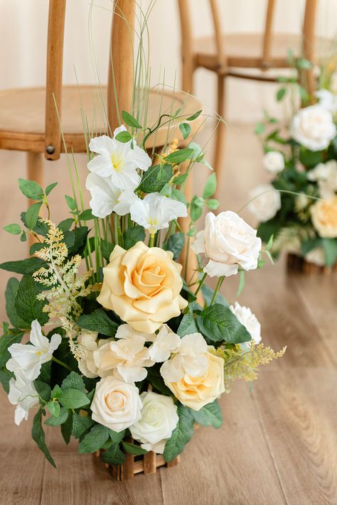 Ceremony flowers aisle