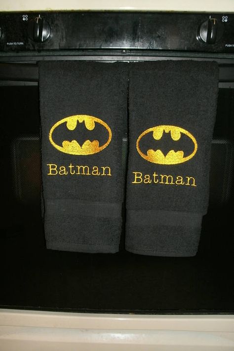 Batman Furniture, Batman Bathroom, Batman Party Decorations, Batman Room, Batman Design, Batman Decor, Lion King Tattoo, Personalized Hand Towels, Batman Collectibles