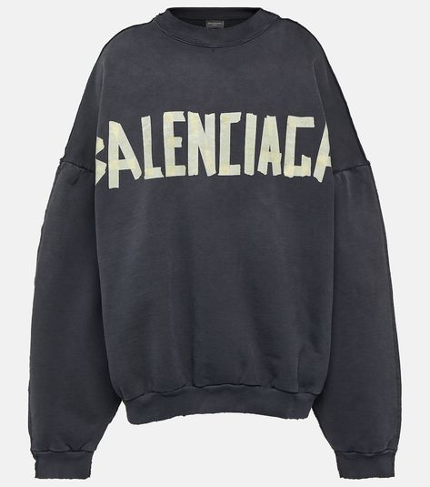 Logo cotton jersey sweatshirt in black - Balenciaga | Mytheresa Balenciaga Sweatshirt, Balenciaga Clothes, Coat Ideas, Spring Knitwear, Black Fade, Balenciaga Clothing, Black Balenciaga, Balenciaga Logo, Jersey Sweatshirt