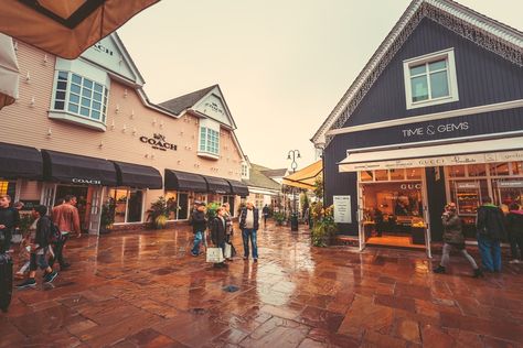 Bicester Village Bicester Village, Oxfordshire England, English Projects, Blenheim Palace, Designer Outlet, Formal Gardens, Loire Valley, Dog Holiday, 12th Century