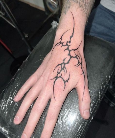 Sigil Finger Tattoo, Neotribal Hand Tattoo, Emo Hand Tattoos, Sigil Tattoo Hand, Cybersigilism Hand Tattoo, Hand Tattoo Drawings, Male Hand Tattoos, Do It Yourself Tattoo, Tattoos Pulseras