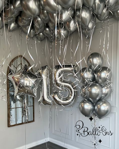 🎈✨ Need balloons delivered the same day in London? We’ve got you covered! ✨🎈 For fast and reliable balloon delivery, give us a call at 02033437356. We deliver 24/7 to make sure your special occasions are always celebrated in style! 🎉🎈 #BalloonDelivery #SameDayDelivery #LondonEvents #24HourService #SpecialOccasions #BalloonArt #OBalloons #londonballoons #шарикилондон #15thbirthday #15thbirthdayoballoons House Of Balloons Party, 15 Balloons, Disco Birthday, Day In London, House Of Balloons, Disco Theme, Balloon Delivery, 18th Birthday Party, 15th Birthday