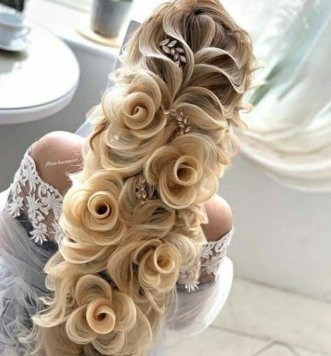 Coquette Hairstyles, Beautiful Wedding Hair, Braided Bun Hairstyles, Penteado Cabelo Curto, A Wedding Dress, Braided Bun, Hoco Hair Ideas, Beautiful Long Hair, Hair Art