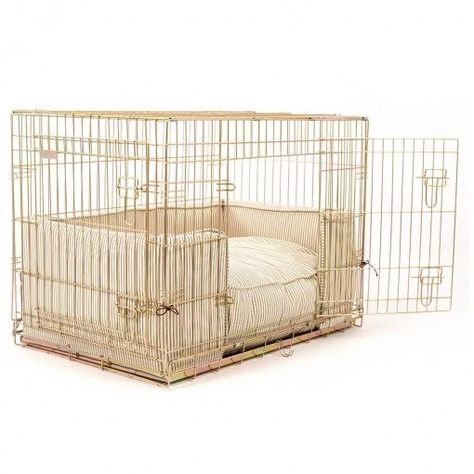 Beds For Pets, Dog Home Accessories, Pretty Dog Crate, Dog Cage Aesthetic, Dog Crate Aesthetic, Aesthetic Dog Crate, Pet Decor Ideas, Puppy Set Up Ideas, Cute Dog Things