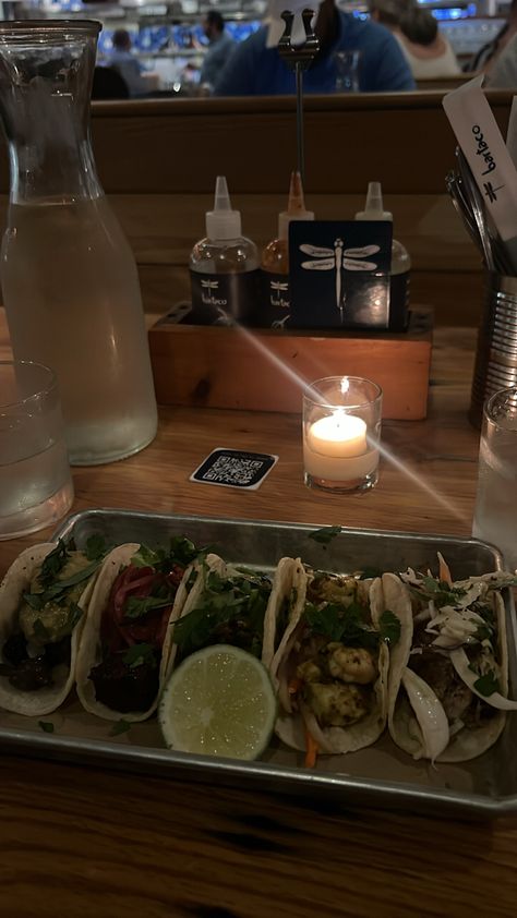 Dinner date night food aesthetic taco Tuesday cooking Late Night Dinner Aesthetic, Solo Date Night Aesthetic, Date Night Esthetics, Taco Night Aesthetic, Date Dinner Aesthetic, Double Date Dinner, Taco Date Night, Food Date Aesthetic, Date Night Aesthetic Dinner