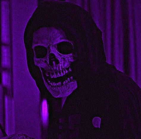 Skull Mask Aesthetic, Skull Profile Picture, Slasher Art, Colorful Skull Art, Fire Pfp, Skull Icon, Midnight Purple, Purple Skull, Cool Skeleton