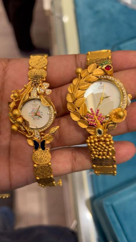 Ladies Gold Watch Designs, Antique Gold Watches Women, Gold Bangle Watch, Antique Gold Bracelet, Antique Necklaces Design, Gold Bangles For Women, New Gold Jewellery Designs, Fancy Jewelry Necklace, Antique Watch