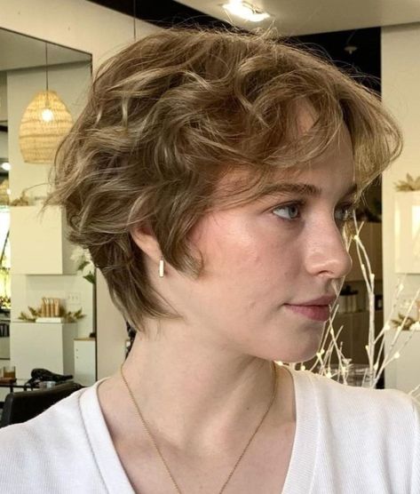 Long Wavy Pixie Hairstyle Pixie Layers Haircut, Bixie Haircut Girl Curly, Pixie Haircut For Thick Wavy Hair, Pixie Haircut On Curly Hair, Wavy Hair Pixie Haircut, Layered Pixie Haircuts With Bangs, Long Pixie Haircut Wavy Hair, Short Wavy Haircuts Pixie, Pixie Wavy Haircut