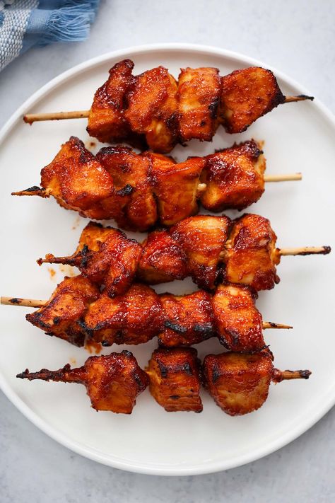 Air Fryer Chicken Kabobs(Chicken Skewers) - Cooked by Julie Air Fryer Chicken Skewers Easy, Airfryer Chicken Skewers, Air Fryer Chicken Skewers, Chicken Kabob Appetizer, Honey Garlic Chicken Skewers Air Fryer, Air Fryer Chicken Kabobs, Kabobs Chicken, Easy Breaded Chicken Skewers Natasha’s Kitchen, Peach Chicken