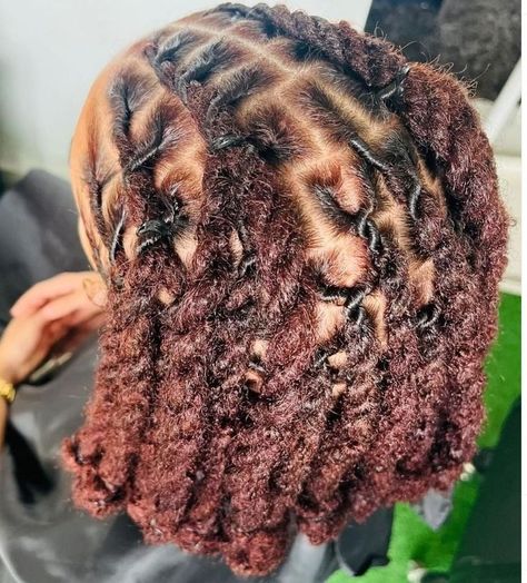 Hairstyles Faux Locs, Hairstyles Locs, Dreadlocks Hair Care, Short Dreadlocks Styles, Dreads Styles For Women, Short Locs, Short Locs Hairstyles, Two Strand Twist, Quick Natural Hair Styles