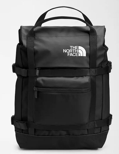 Winter Fashion Japan, Must Have Travel Items, Mens Backpacks, Urban Bags, North Face Bag, Commuter Backpack, Daypack Backpack, Bag Designs, Commuter Bag