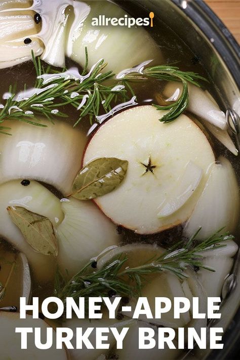 Turkey Brine Apple Juice, Apple Turkey Brine, Apple Cider Turkey Brine, Cider Turkey Brine, Apple Cider Turkey, Holiday Turkey Recipes, Turkey Injection, Best Turkey Brine, Easy Turkey Brine