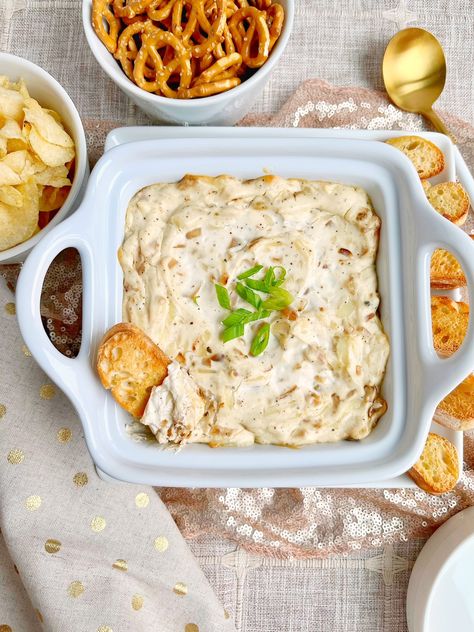 French Onion Dip, Sweet Dips, Creamy Dip, Onion Dip, French Onion Soup, French Onion, Salad Ingredients, Dessert For Dinner, Caramelized Onions