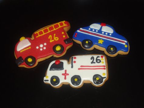 for David's 5th b-day party theme Pinterest Cookies, Rescue Heroes, Police Party, Fireman Party, Fire Truck Party, Fireman Birthday, Graduation Congratulations, Train Cake, Firetruck Birthday