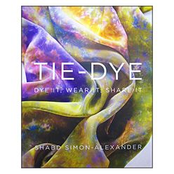 Tie-Dye by Shabd Simon-Alexander- A modern twist on tie dye. You'll never think of it the same again. Ice Tie Dye Techniques, Hand Dyed Scarves, Ice Tie Dye, Dye Techniques, Buch Design, Tie Dye Kit, Tie Dye Techniques, Tie Dye Diy, Innovative Fashion