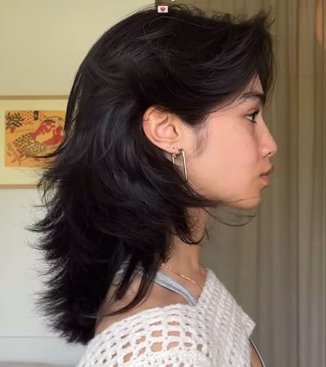 Hangodango on tiktok Shaggy Short Hair, Short Bangs, Haircut Inspo, Hair Inspiration Short, Haircuts For Wavy Hair, Wolf Cut, Haircuts Straight Hair, Haircuts For Medium Hair, Cut My Hair