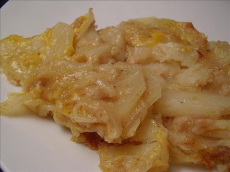 Weight Watchers Au Gratin Potatoes 3 Pts Low-Fat) Recipe - Food.com - 206594 Weight Watchers Side Dishes, Side Dishes Veggies, Weight Watchers Sides, Au Gratin Potatoes, Gratin Potatoes, Popular Diets, Potatoes Au Gratin, Potato Side Dishes, Scalloped Potatoes