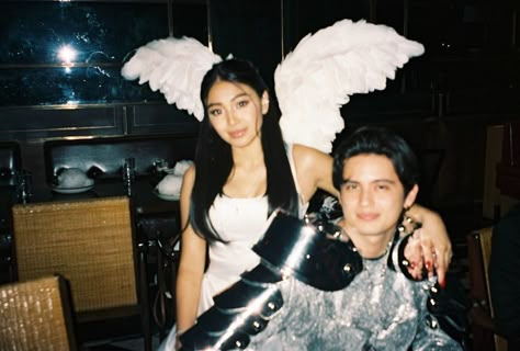 Juliette Costume, Romeo And Juliet Costumes, Angel Halloween Costumes, Hallowen Ideas, Halloween Coustumes, Hot Halloween Outfits, James Reid, Pretty Halloween Costumes, Couples Halloween Outfits