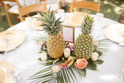 Tropical Pineapple Hawaiian Inspired Wedding Centerpiece with Gold Chargers and Palm Leaves | Wedding Reception Decor and Inspiration | St. Petersburg Wedding Florist Wonderland Floral Art | St. Pete Beach Photographer Kristin Marie Photography Pineapple Table Decor, Pineapple Wedding Decor, Pineapple Decorations, Tropical Wedding Reception, Pineapple Centerpiece, Pineapple Table, Pineapple Wedding, Pineapple Theme, Fruit Centerpieces