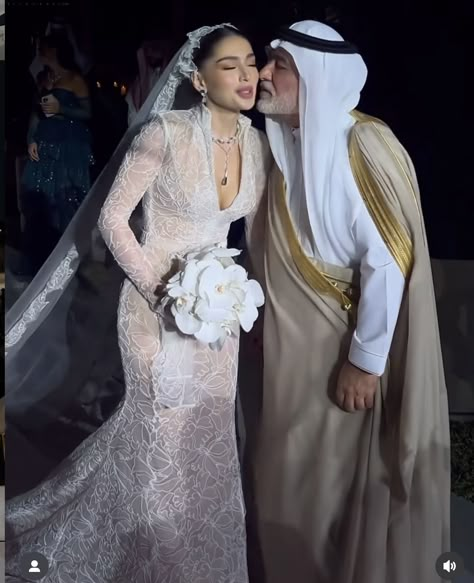 Khaleeji Wedding Dresses, Iranian Wedding Dress, Saudi Wedding Dress, Arab Engagement, Arabic Engagement, Saudi Wedding, Arab Bride, Dubai Wedding Dress, Shadow Picture