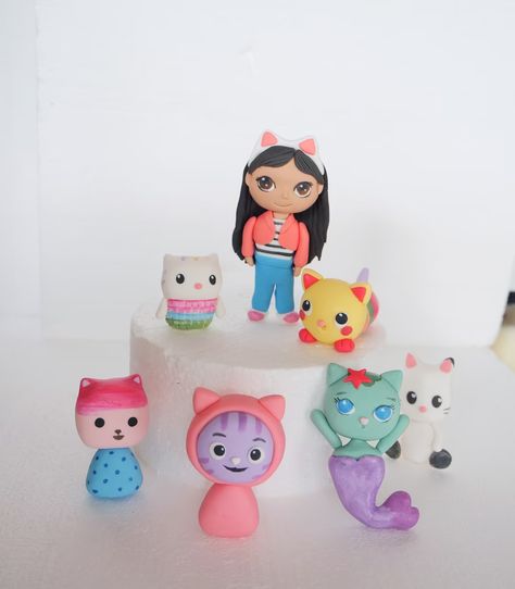 This Party Decor item by sweetigloo has 64 favorites from Etsy shoppers. Ships from United States. Listed on 11 Jul, 2023 Gabbys Dollhouse Fondant, Gabbys Dollhouse Cake, Cupcake Costume, Diy Cakes, Cake 3d, Candy Theme Birthday Party, Birthday 2023, 5 Cats, Sprinkle Party