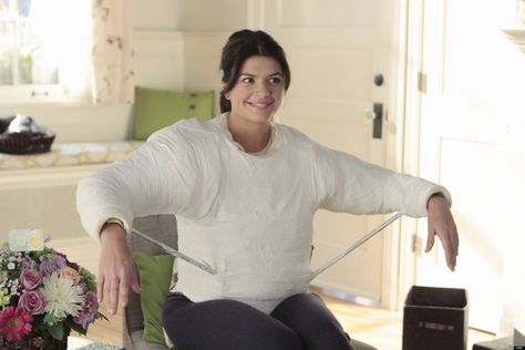 Happy Endings' Season 3: Casey Wilson Talks Love, The Rachel ... Casey Wilson, Full Body Cast, Body Cast, Music Happy, The Rachel, Rare Disease, Music Tv, Medical Conditions, Popsugar