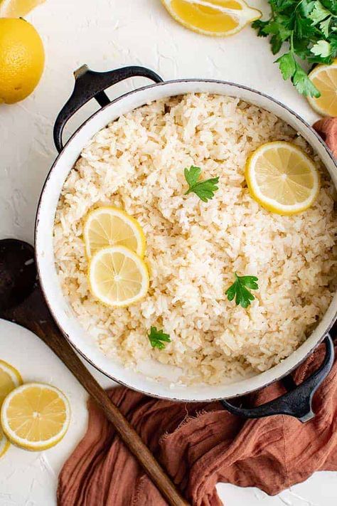 Easy Lemon Rice Easy Lemon Rice, Easy Rice Side Dishes, The Salty Marshmallow, Salty Marshmallow, Rice Side Dish Recipes, Minute Rice, Rice Side, Lemon Rice, Rice Side Dishes