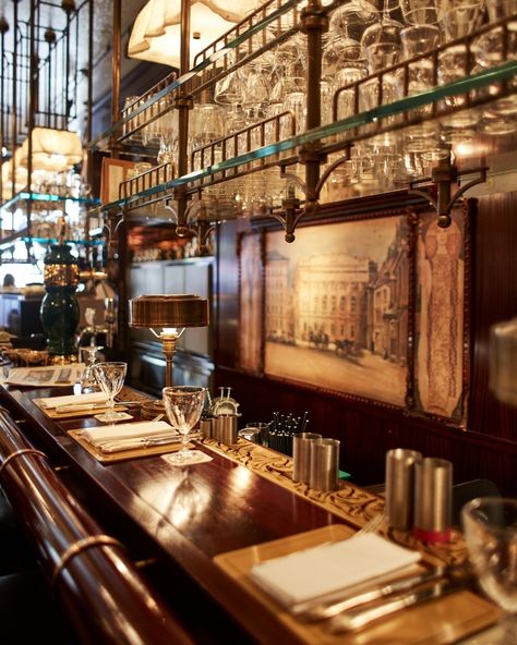 Fischer's (@fischerslondon) • Instagram photos and videos Victorian Pub Interior, Victorian Bar, Pub Interior, Rose Crown, House Dining Room, Public House, Private Dining Room, Private Dining, Bar Design