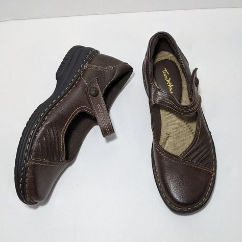 Thom Mcan Womens 7m Shaley Mary Jane Comfort Shoes Brown Leather Hook & Loop Great Condition, Look Unworn Brown Shoes Women, Brown Mary Jane Shoes, Brown Mary Janes, Red Leather Sandals, Funky Shoes, Brown Loafers, Red Sandals, Black Leather Sandals, Peep Toe Sandals