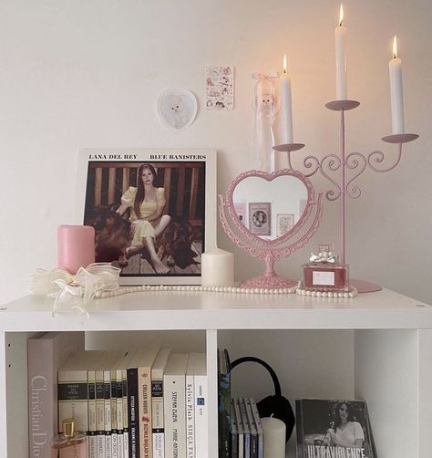 Pinterest Room Decor, Girly Room, Sylvia Plath, Pretty Room, Dreamy Room, Vintage Room, Room Makeover Inspiration, Colleen Hoover, Room Setup