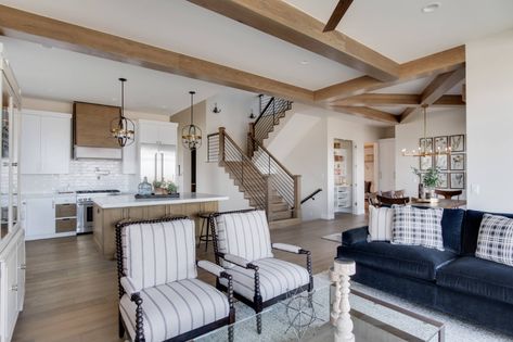 Modern Farmhouse- Herriman - Farmhouse - Living Room - Salt Lake City - by Simons Design Studio | Houzz Model Dapur, Interior Design Minimalist, Farmhouse Interior Design, House Details, Kitchen And Dining Room, House Decorations, Farmhouse Interior, Interior Modern, Farmhouse Style Kitchen