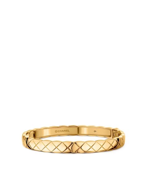 18karat yellow gold: 22.40g/ 26.90g. Coco Crush Bracelet, Chanel Coco Crush, Coco Crush, Chanel Bracelet, Chanel Watch, Chanel Store, Jewelry Website, Chanel Accessories, Chanel Jewelry