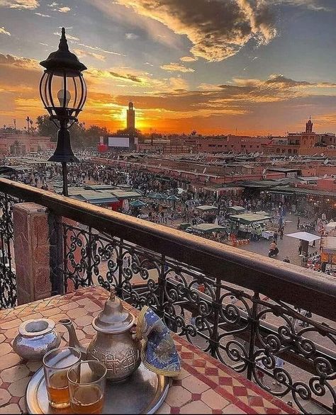 Marrakech Marrakech Things To Do, Morocco Aesthetic, Red City, Visit Marrakech, Desert Climate, Marrakech Travel, Dream Vacations Destinations, Image Nature, Tag Friends