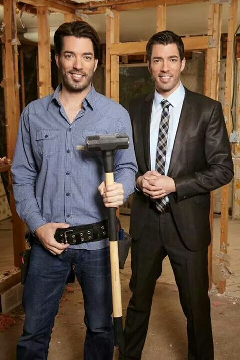 Property Brothers, there are so many things going through my head right now... Jonathan Silver Scott, Property Brother, Property Renovation, Scott Brothers, Great Scott, Drew Scott, Jonathan Scott, Property Brothers, Getting Things Done