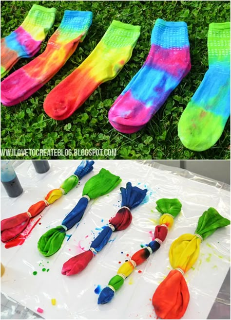 Tie Dye Gifts, Tie Dye Socks Pattern, Tye Dye Patterns Diy, Sock Tie Dye, Tye Dye Ideas, Ecology Activities, Tie Dye Ideas, Easy Tie Dye, Tie Dye Instructions