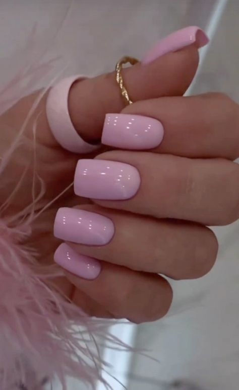 Bubble Gum Pink Nails, Pink Square Nails, Barbie Nails, Quartz Nail, Lovely Nails, Pink Square, Bubble Gum Pink, Square Nails, Bubble Gum