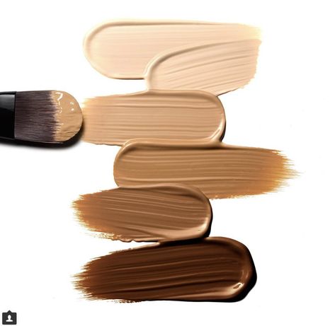 Foundation Swatches, Foundation For Oily Skin, Private Label Cosmetics, Cosmetics Photography, Glow Skin, Beauty Products Photography, Skin Foundation, How To Apply Foundation, Makeup Swatches