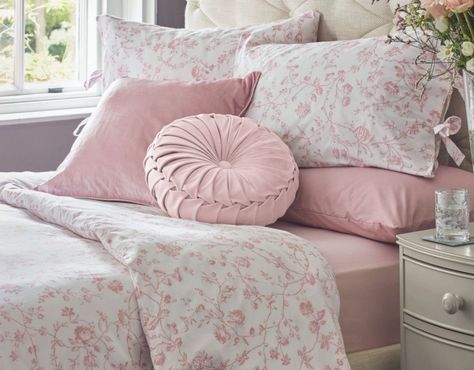 Blush Pink Bedding, Laura Ashley Bedding, Pink Bedding Set, Luxurious Bedding, Floral Bedding Sets, Dekorasi Kamar Tidur, Double Duvet Covers, Double Duvet, Floral Bedding