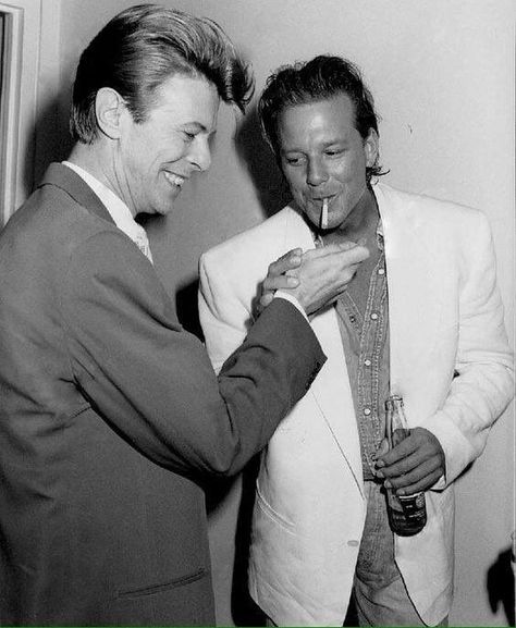 David Bowie With A Than Normal Mickey Rourke Bowie Starman, Very Important Person, Mickey Rourke, David Bowie, Peter Pan, Famous People, Actors & Actresses, Persona, Musician