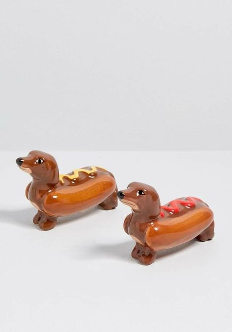 Pretty Dog Collars, Dachshund Funny Video, Best Dog Gifts, Brown Dachshund, Ceramic Salt And Pepper Shakers, Ceramic Salt And Pepper, Dog Basket, Dachshund Art, Funny Dog Shirts