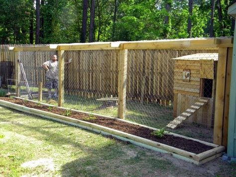 More ideas below: Easy Moveable Small Cheap Pallet chicken coop ideas Simple Large Recycled chicken coop diy Winter chicken coop Backyard designs Mobile chicken coop On Wheels plans Projects How To Build A chicken coop vegetable garden Step By Step Blueprint Raised chicken coop ideas Pvc cute Decor for Nesting Walk In chicken coop ideas Paint backyard Portable chicken coop ideas homemade On A Budget Chicken Coop On Wheels, Chicken Coop Pallets, Mobile Chicken Coop, Walk In Chicken Coop, Chickens In The Winter, Easy Chicken Coop, Chicken Barn, Portable Chicken Coop, Chicken Coup